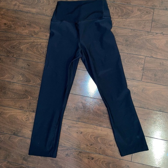 Adidas cropped black leggings - Picture 2 of 3